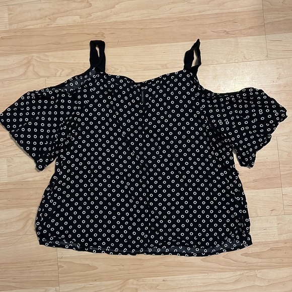 Calvin Klein bell sleep top - Picture 3 of 3